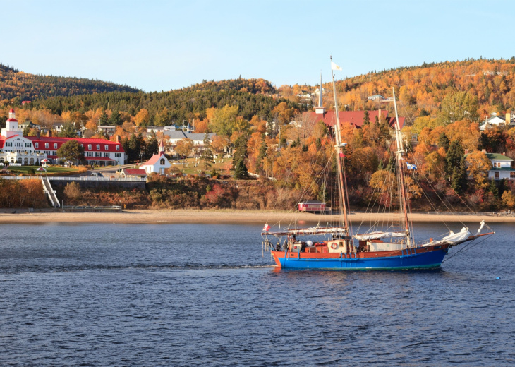 bateau-large-tadoussac-canada