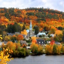 village-grandes-piles-couleurs-automne-canada