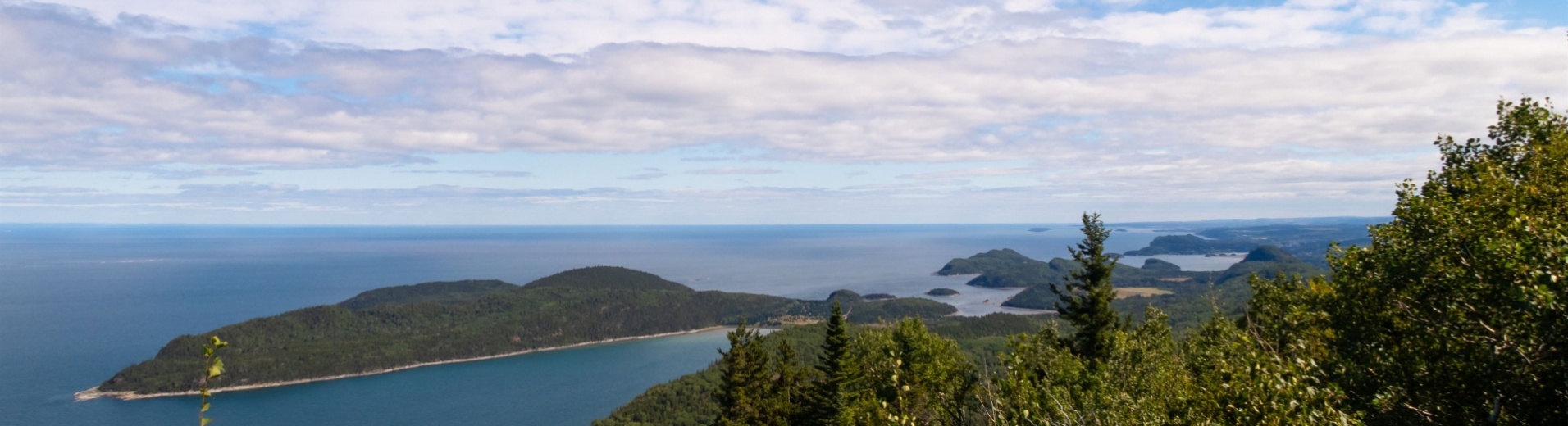 vue-fleuve-st-laurent-parc-de-bic-quebec